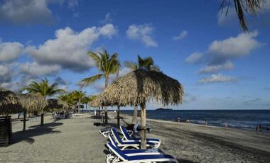 ALQUILER DE CASA EN PLAYA BLANCA IDEAL PARA LA FAMILIA