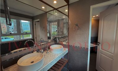 CASA EN VENTA - GOLF DE PINAMAR - VISTA AL NUEVO GOLF