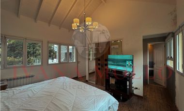 CASA EN VENTA - GOLF DE PINAMAR - VISTA AL NUEVO GOLF