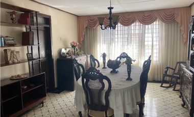 Casa en Venta en Crespo