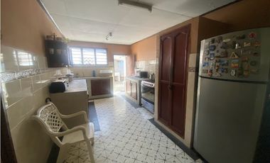 Casa en Venta en Crespo