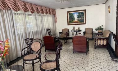 Casa en Venta en Crespo