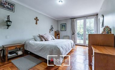 Hermosa casa en venta a pasos del colegio San Ignacio