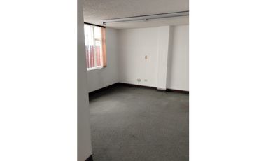 OFICINA CON BODEGA EN ARRIENDO, SECTOR CORFERIAS