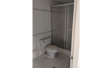 OFICINA CON BODEGA EN ARRIENDO, SECTOR CORFERIAS