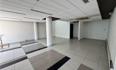 Se vende / Arrienda local comercial