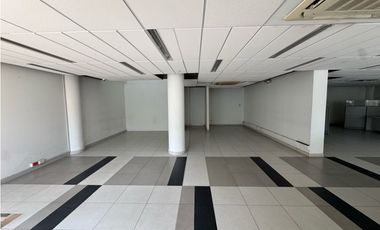 Se vende / Arrienda local comercial