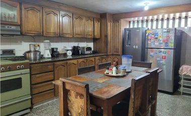 Casa comercial en arriendo Alto Prado