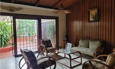 Casa comercial en arriendo Alto Prado