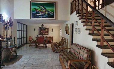 Casa comercial en arriendo Alto Prado