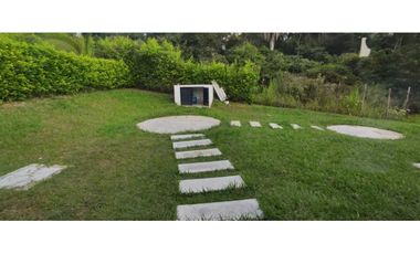 Casa campestre de 2000 M2 en La Mesa Cund, agradable vista