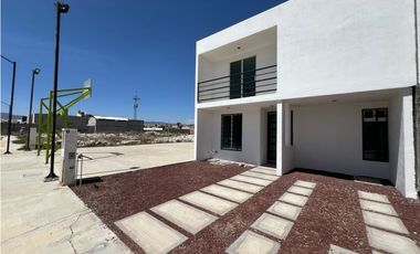 Venta de Casa, Rinconadas del Venado II – Tu Nuevo Hogar en Tulipanes!