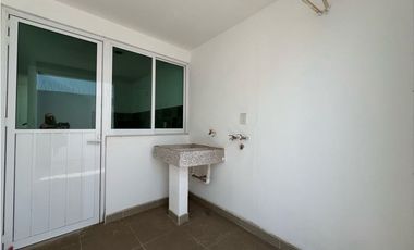 Venta de Casa, Rinconadas del Venado II – Tu Nuevo Hogar en Tulipanes!