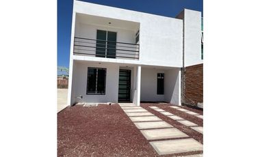 Venta de Casa, Rinconadas del Venado II – Tu Nuevo Hogar en Tulipanes!