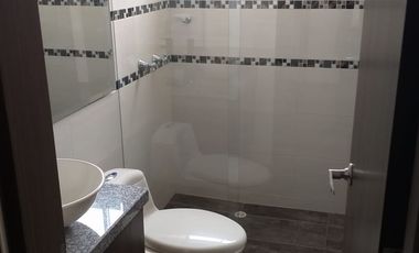 CASA A - ARRIENDO COTA  A.A.R.H.