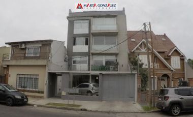 Departamento en Venta Villa Sarmiento / Moron (A120 3660)