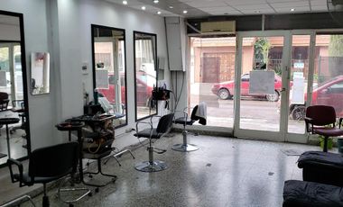 VENTA de Local a 50 mts de estación y centro comercial Don Torcuato