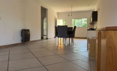 Casa venta-4 ambientes-Maschwitz centro-Escobar-APTA CREDITO