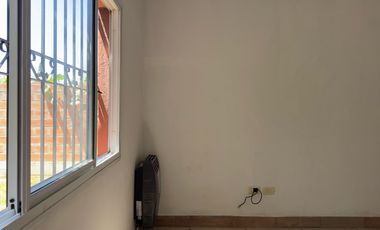 Casa venta-4 ambientes-Maschwitz centro-Escobar-APTA CREDITO