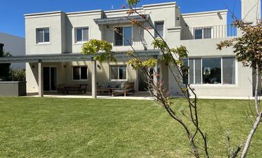 Casa - San Benito