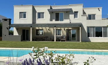 Casa - San Benito