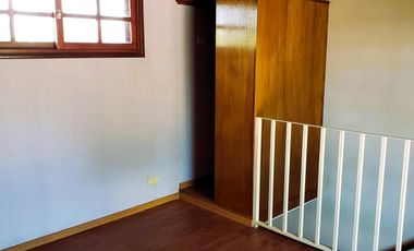 VENTA Triplex 4 ambientes con jardín, quincho cerrado y terraza