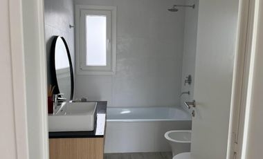 Departamento a estrenar 3 ambientes  La Calabria