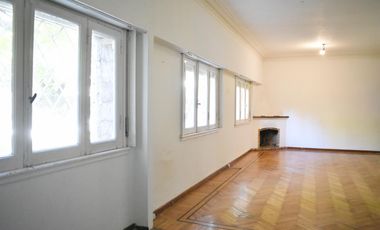 Casa en venta en Barrio Carreras