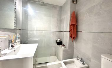 Departamento en centro de Pilar, 2 ambientes amoblado, impecable!