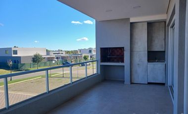 VENTA Departamento amoblado a estrenar en  Barrio La Calesa, PILARA.