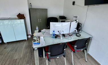 VENTA Oficina Corporativa WTC QRO de 220.46 m2 totalmente acondicionada