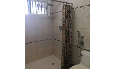 Vendo casa duplex en Condado del Rey, Tumba Muerto