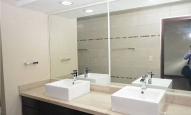 Vendo casa duplex en Condado del Rey, Tumba Muerto