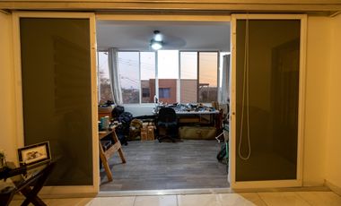 Se vende casa unifamiliar con patio, Limajos Tumba Muerto