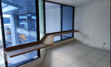Local En Venta y Alquiler En Planta Baja Sobre Via España
