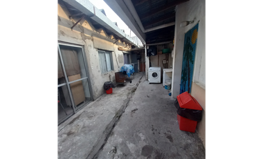 CASA CON DEPTO calle Fitz Roy