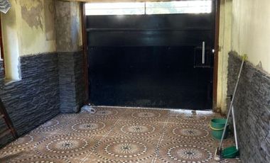 Casa PH en venta en Bernal Oeste