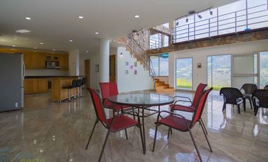 CASA CAMPESTRE en VENTA en Copacabana Vereda El Convento