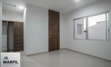Casa en Venta en Residencial Esmeralda Norte Colima  Recámara Principal PB