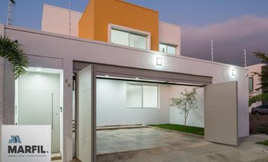 Casa en Venta en Residencial Esmeralda Norte Colima  Recámara Principal PB