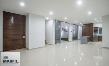 Casa en Venta en Residencial Esmeralda Norte Colima  Recámara Principal PB