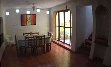 Casa en venta en Morelos Xochitepec con alberca