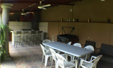 Casa en venta en Morelos Xochitepec con alberca