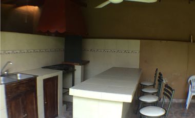 Casa en venta en Morelos Xochitepec con alberca