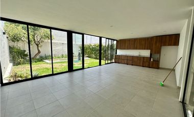 Casa en venta en Burgos SOLA Temixco Cuernavaca Morelos