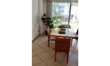 Casa en Morelos, cerca de Burgos SOLA y con ALBERCA