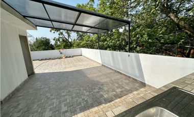 Casa en venta EN Morelos Jiutepec con alberca u seguridad