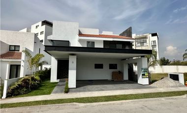 Casa en venta en Morelos Paraiso Country Club