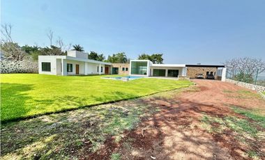 Casa en Venta en Morelos Tezoyuca - 1,700 metros