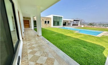 Casa en Venta en Morelos Tezoyuca - 1,700 metros